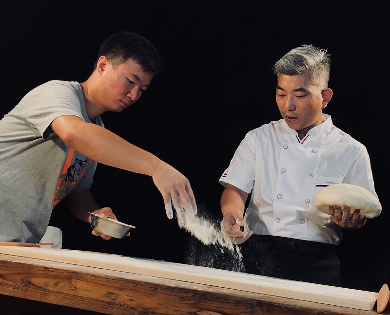 徐二輝，從開(kāi)始到現(xiàn)在，創(chuàng)立麥多餡餅